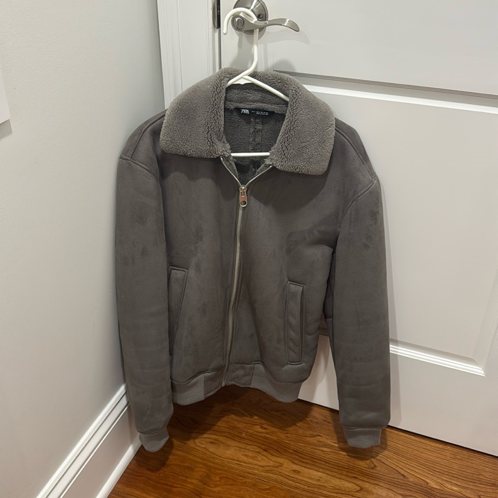 Men’s Zara jacket with fake fur on collar